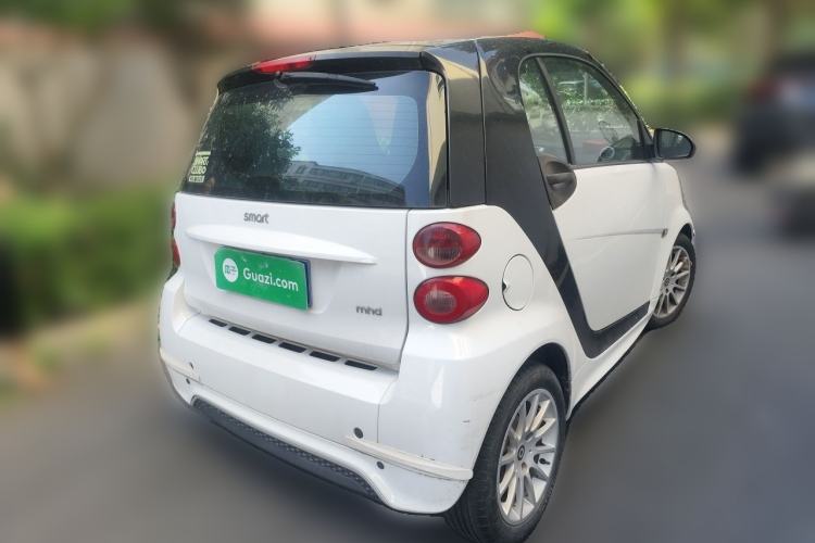 Used smart fortwo  Rear Right 45 Deg