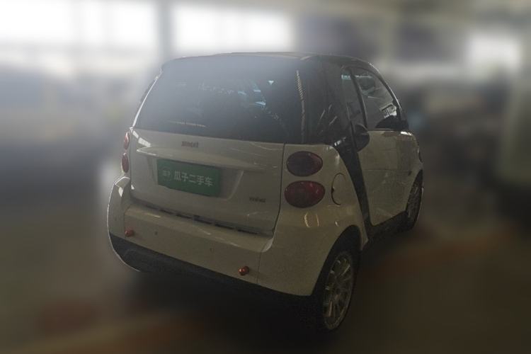 Used smart fortwo 2012 1.0 MHD Hardtop Standard Edition Rear Right 45 Deg