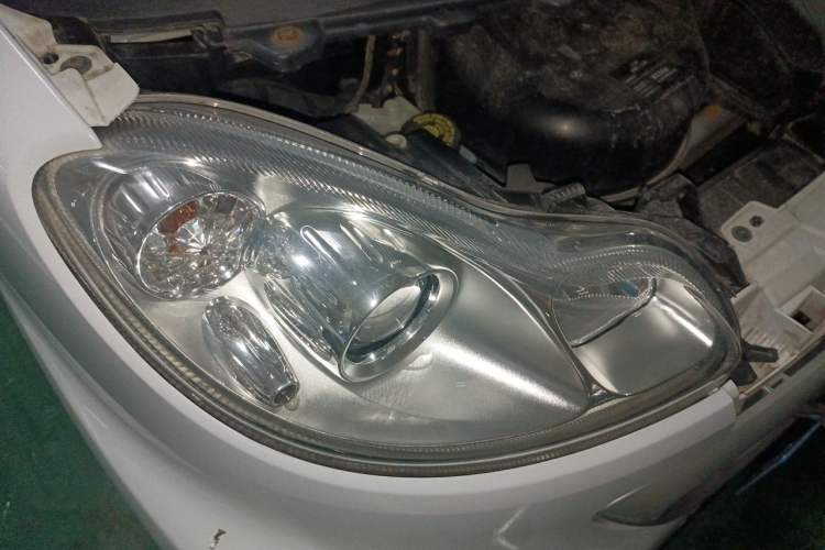 Used smart fortwo 2012 1.0 MHD Hardtop Standard Edition Right Front Headlight
