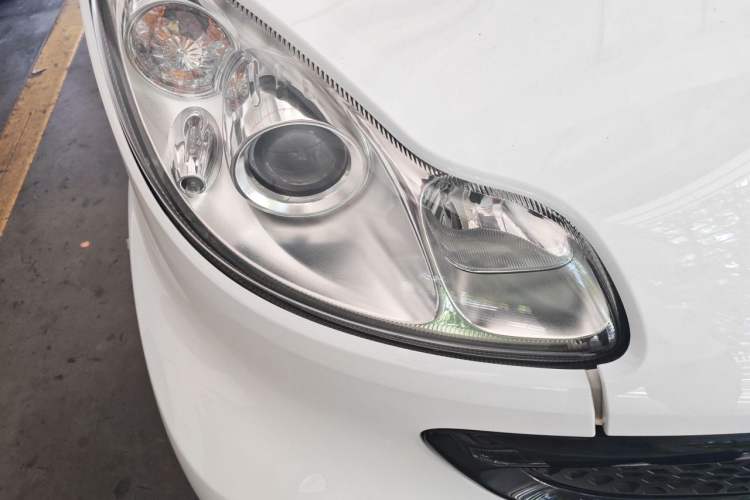 Used smart fortwo 2012 1.0 MHD Hardtop Standard Edition Right Front Headlight