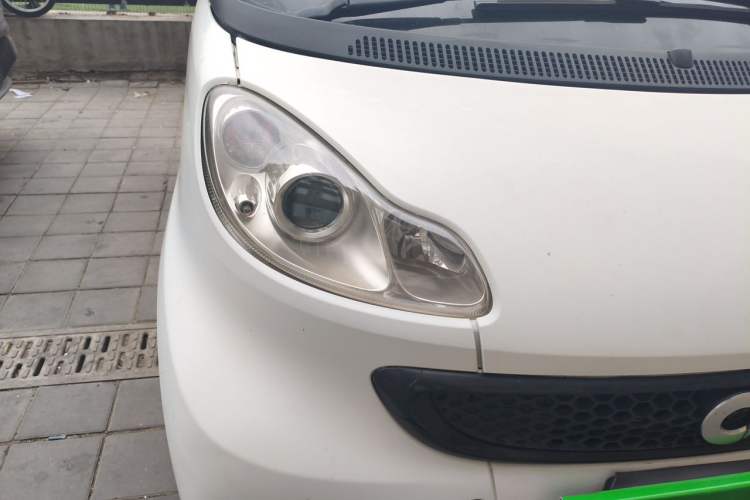 Used smart fortwo 2012 1.0 MHD Hardtop Standard Edition Right Front Headlight