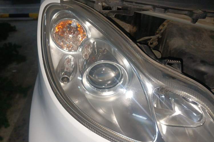 Used smart fortwo 2012 1.0 MHD Hardtop Standard Edition Right Front Headlight