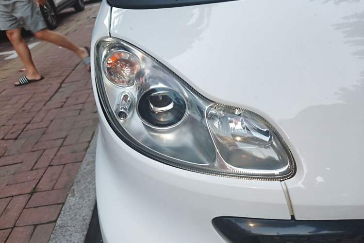 Used smart fortwo 2012 1.0 MHD Hardtop Standard Edition Right Front Headlight