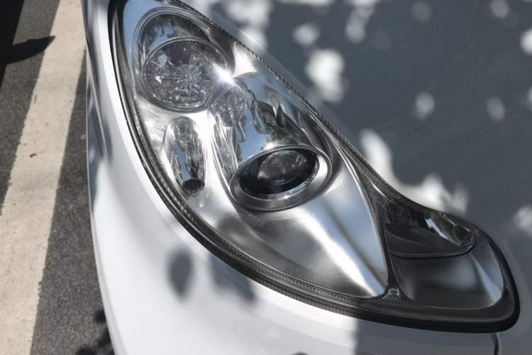 Used smart fortwo 2012 1.0 MHD Hardtop Standard Edition Right Front Headlight