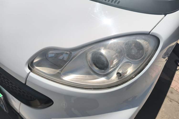 Used smart fortwo 2012 1.0 MHD Hardtop Standard Edition Right Front Headlight