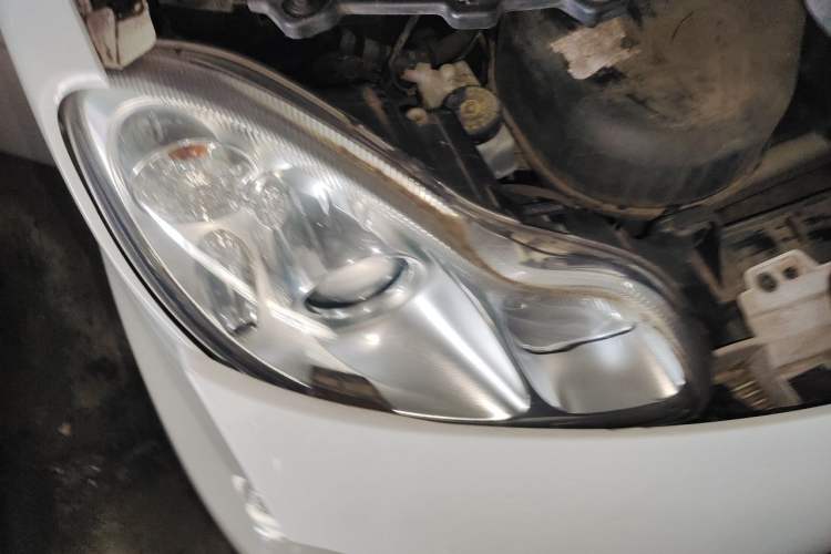 Used smart fortwo 2012 1.0 MHD Hardtop Standard Edition Right Front Headlight