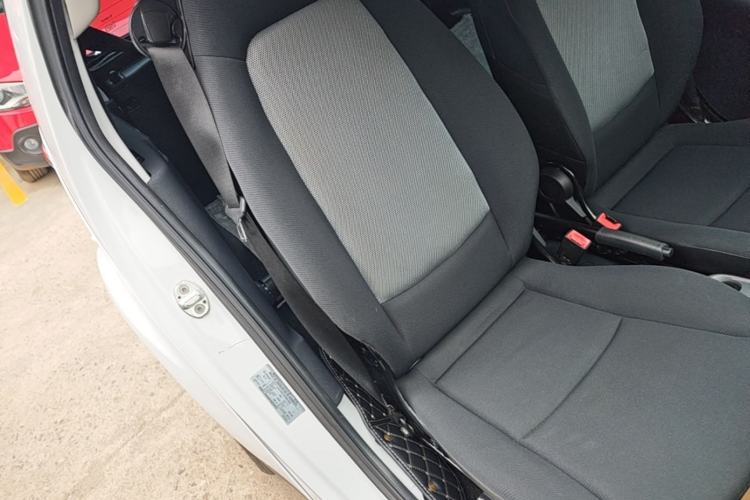 Used smart fortwo 2012 1.0 MHD Hardtop Standard Edition Right Front Seat