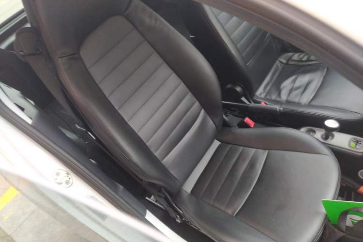 Used smart fortwo 2012 1.0 MHD Hardtop Comfort Edition Right Front Seat