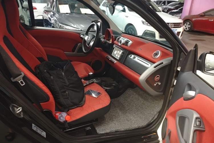 Used smart fortwo 2012 1.0 MHD Hardtop Passion Edition Right Front Seat