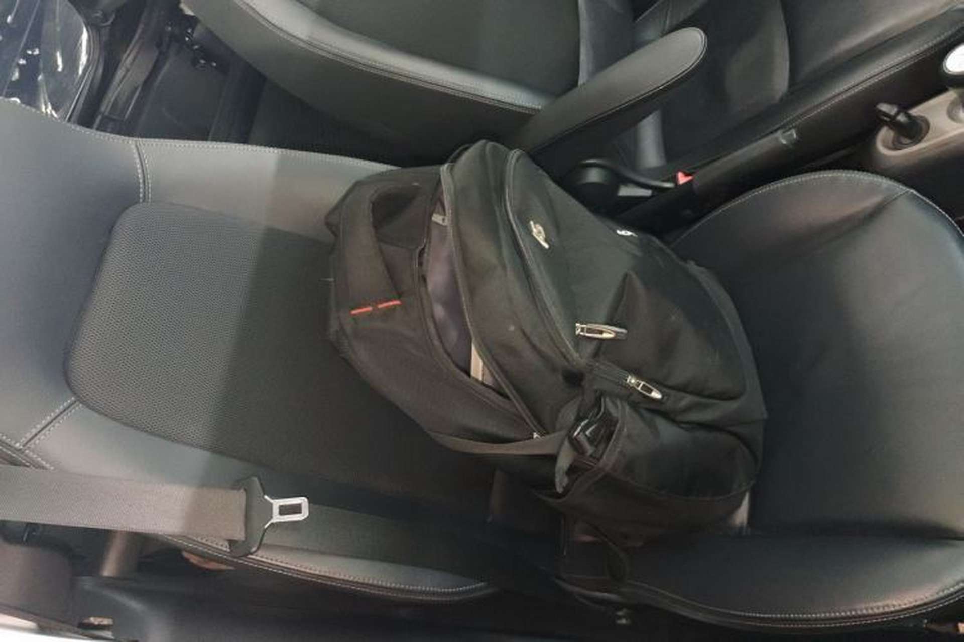 Used smart fortwo 2012 1.0T Convertible Passion Edition Right Front Seat