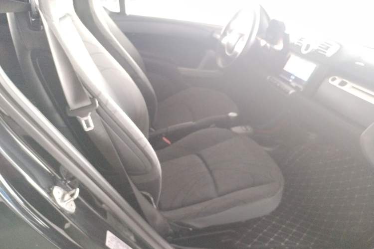 Used smart fortwo 2012 1.0 MHD Convertible Passion Edition Right Rear Seat