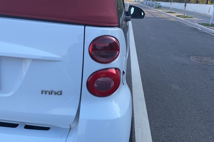 Used smart fortwo 2012 1.0 MHD Convertible Passion Edition Right Rear Taillight