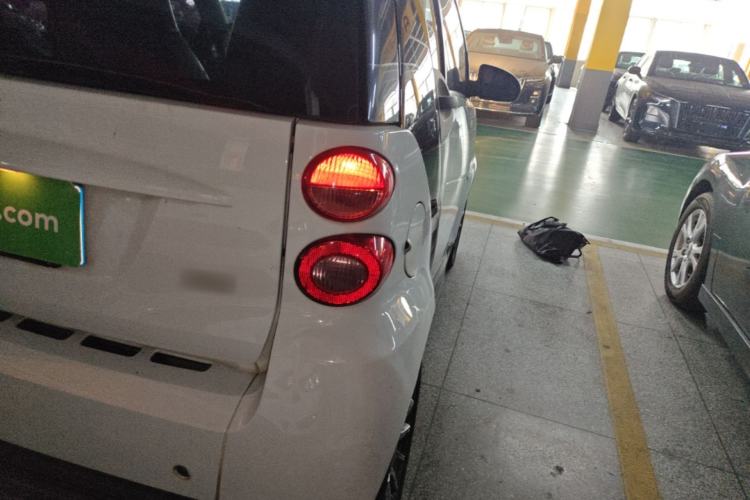 Used smart fortwo 2012 1.0 MHD Hardtop Standard Edition Right Rear Taillight