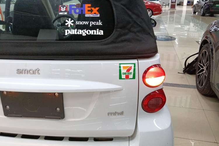 Used smart fortwo 2012 1.0 MHD Convertible Passion Edition Right Rear Taillight