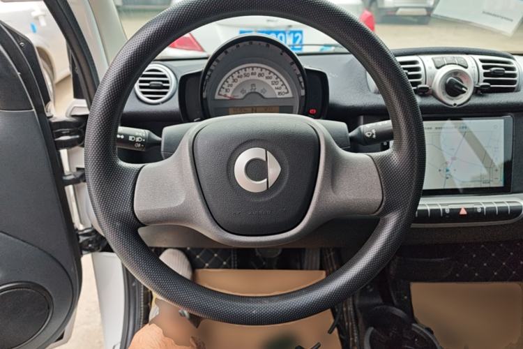 Used smart fortwo 2012 1.0 MHD Hardtop Standard Edition Steering Wheel