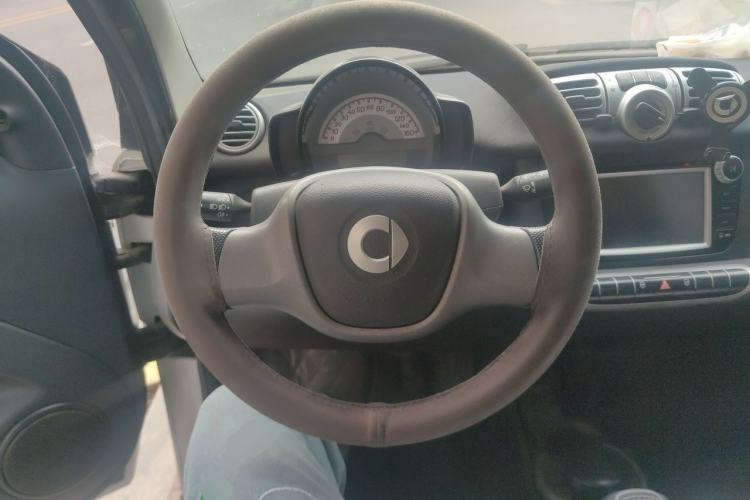 Used smart fortwo 2012 1.0 MHD Hardtop Comfort Edition Steering Wheel