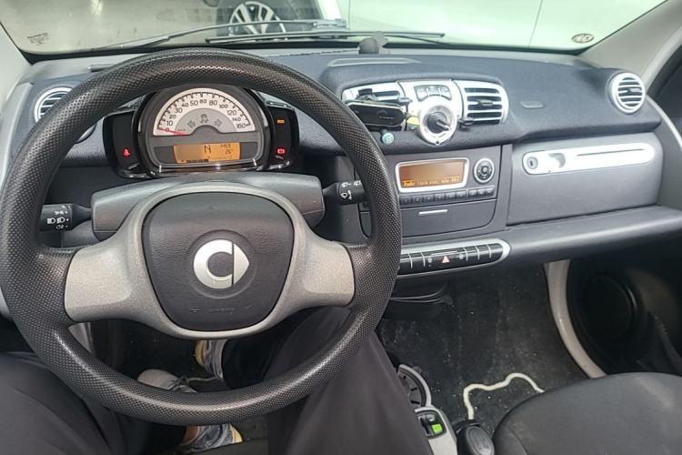 Used smart fortwo 2012 1.0 MHD Hardtop Comfort Edition Steering Wheel