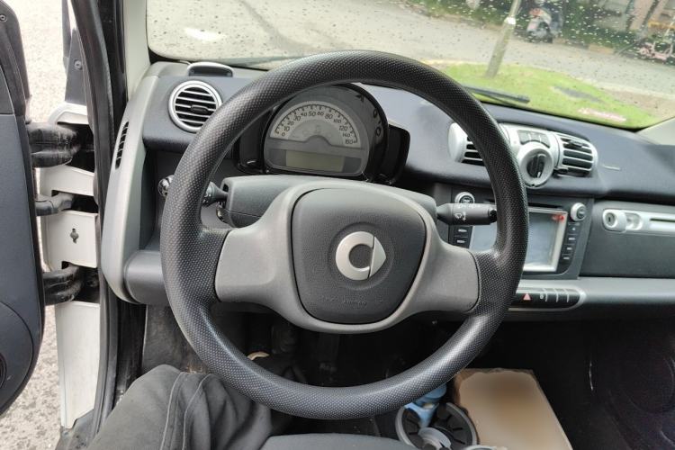 Used smart fortwo 2012 1.0 MHD Hardtop Standard Edition Steering Wheel