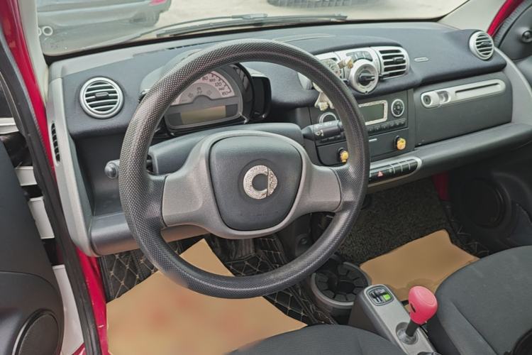 Used smart fortwo 2012 1.0 MHD Hardtop Comfort Edition Steering Wheel