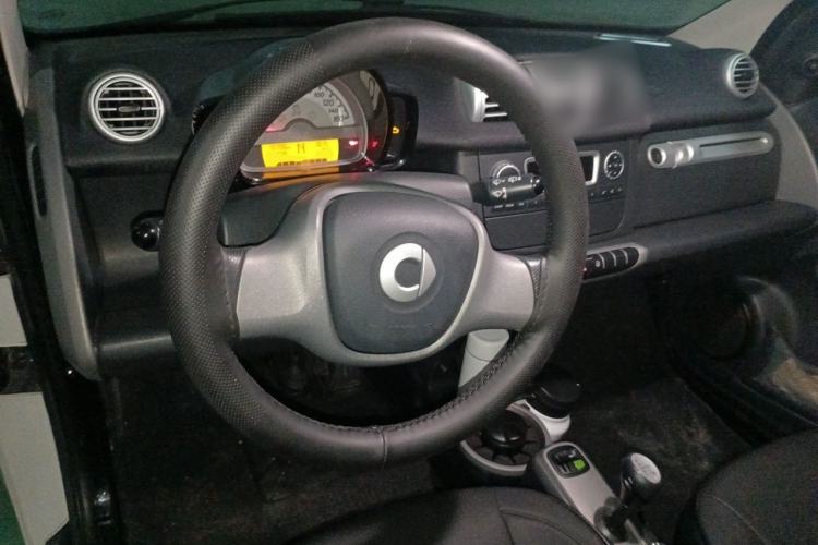 Used smart fortwo 2012 1.0 MHD Hardtop Standard Edition Steering Wheel