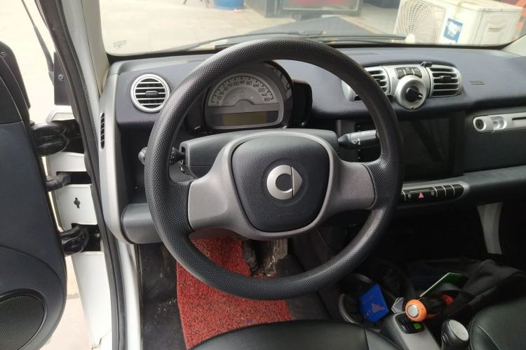 Used smart fortwo 2012 1.0 MHD Hardtop Comfort Edition Steering Wheel