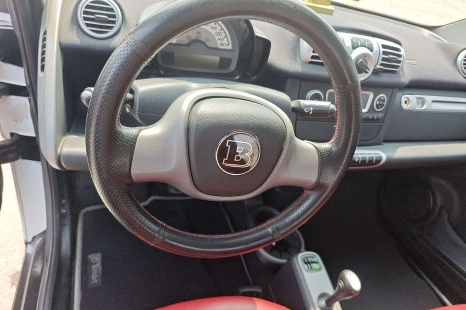 Used smart fortwo 2012 1.0 MHD Hardtop Standard Edition Steering Wheel