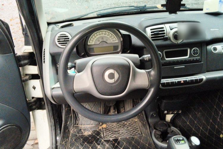 Used smart fortwo 2012 1.0 MHD Hardtop Standard Edition Steering Wheel