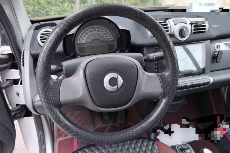 Used smart fortwo 2012 1.0 MHD Hardtop Standard Edition Steering Wheel