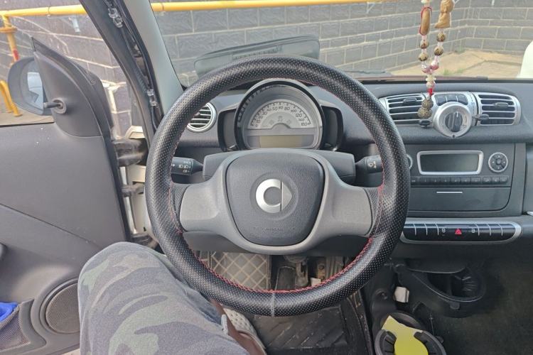 Used smart fortwo 2012 1.0 MHD Hardtop Standard Edition Steering Wheel