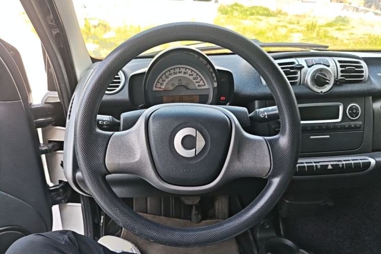 Used smart fortwo 2012 1.0 MHD Hardtop Standard Edition Steering Wheel