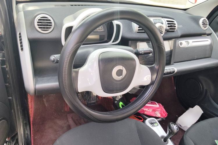 Used smart fortwo 2012 1.0 MHD Hardtop Standard Edition Steering Wheel