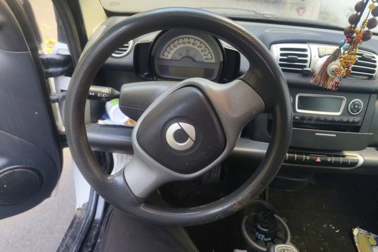 Used smart fortwo  Steering Wheel