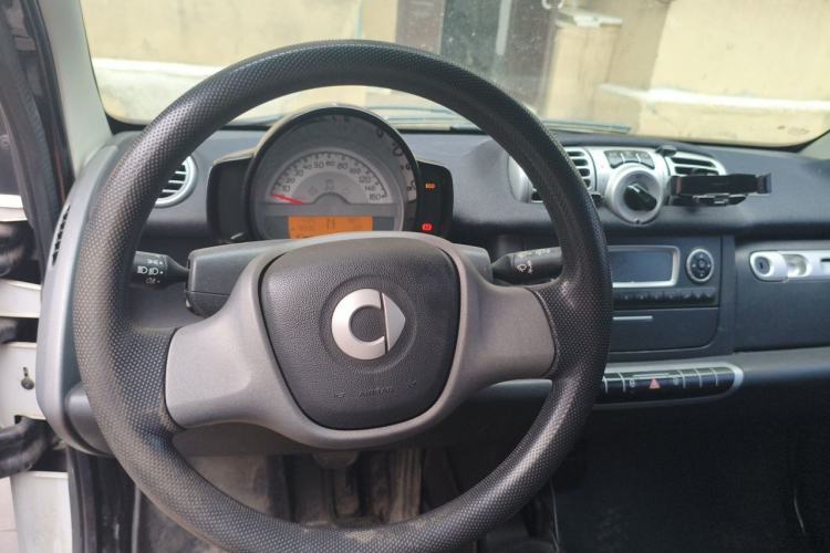 Used smart fortwo 2012 1.0 MHD Hardtop Standard Edition Steering Wheel