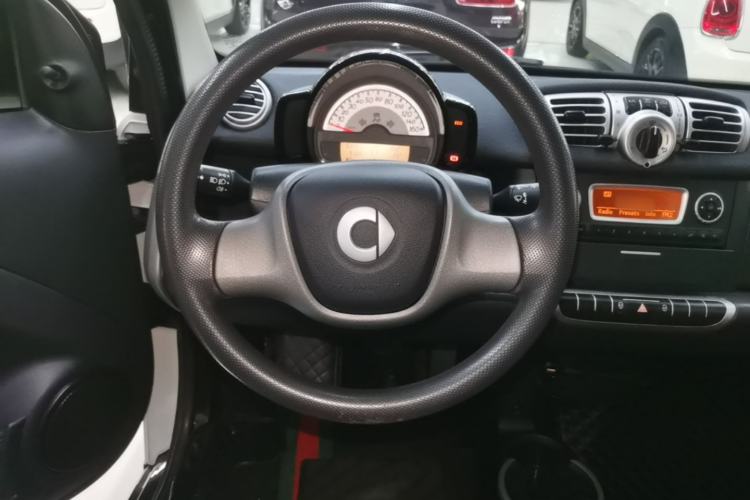 Used smart fortwo 2012 1.0 MHD Hardtop Standard Edition Steering Wheel