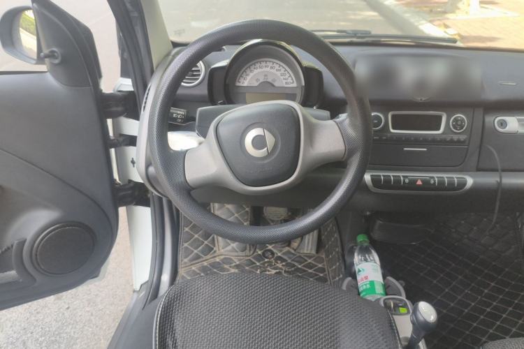 Used smart fortwo 2012 1.0 MHD Hardtop Standard Edition Steering Wheel