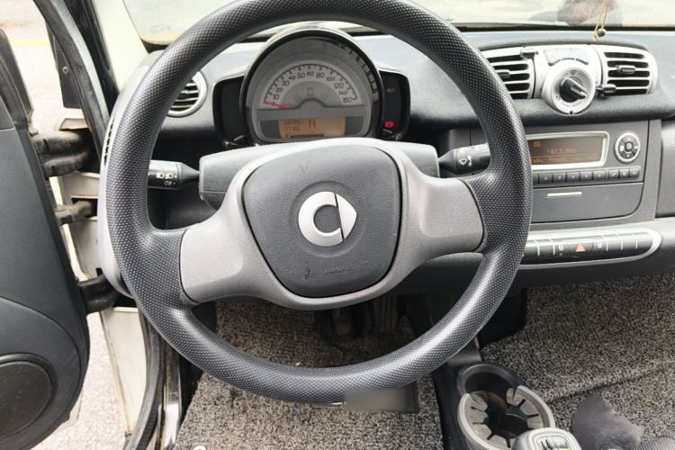 Used smart fortwo 2012 1.0 MHD Hardtop Standard Edition Steering Wheel