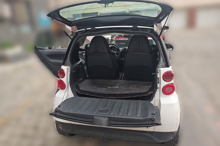 Used smart fortwo 2012 1.0 MHD Hardtop Standard Edition Trunk