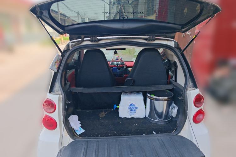 Used smart fortwo 2012 1.0 MHD Hardtop Comfort Edition Trunk