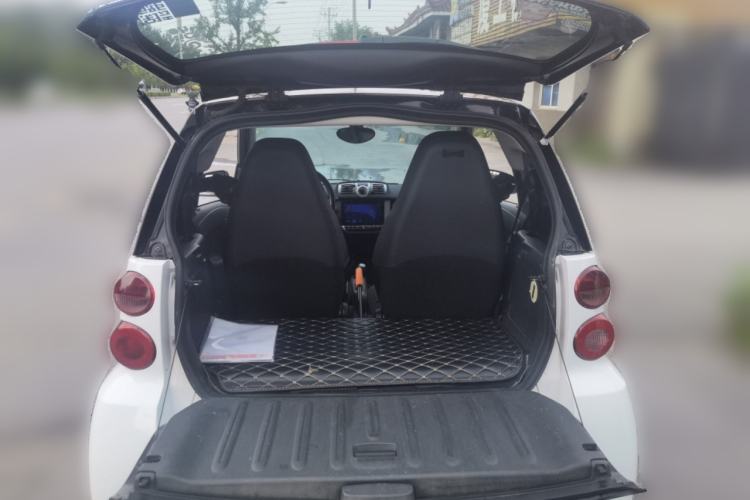 Used smart fortwo 2012 1.0 MHD Hardtop Comfort Edition Trunk