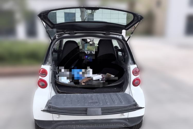 Used smart fortwo 2012 1.0 MHD Hardtop Standard Edition Trunk