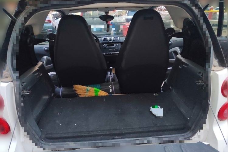 Used smart fortwo 2012 1.0 MHD Hardtop Comfort Edition Trunk