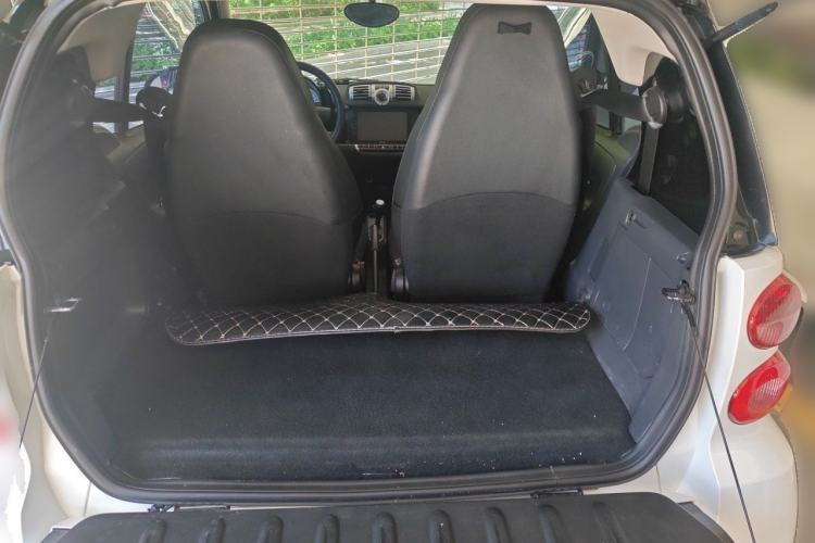 Used smart fortwo 2012 1.0 MHD Hardtop Standard Edition Trunk