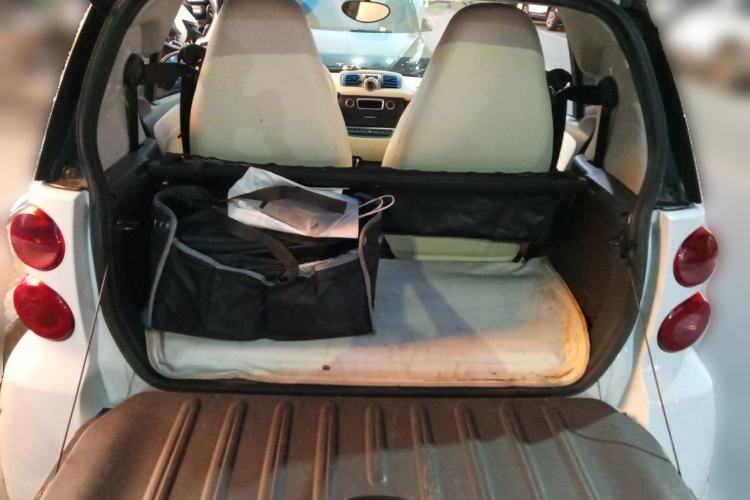 Used smart fortwo 2012 1.0 MHD Hardtop Comfort Edition Trunk