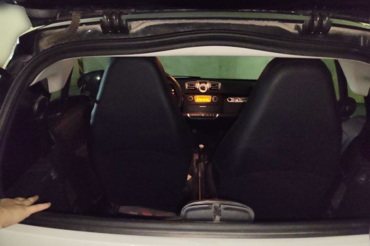 Used smart fortwo 2012 1.0 MHD Hardtop Standard Edition Trunk