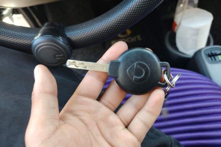 Used smart fortwo 2012 1.0 MHD Hardtop Standard Edition Vehicle Key