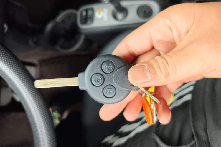 Used smart fortwo 2012 1.0 MHD Hardtop Comfort Edition Vehicle Key