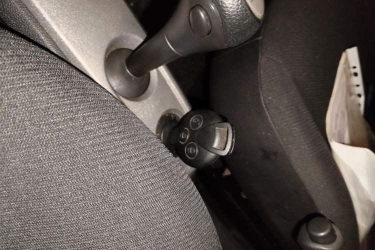 Used smart fortwo 2012 1.0 MHD Hardtop Standard Edition Vehicle Key