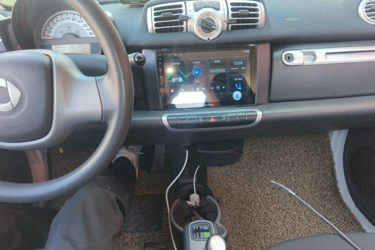 Used smart fortwo 2012 1.0 MHD Hardtop Standard Edition Audio And AC Panel