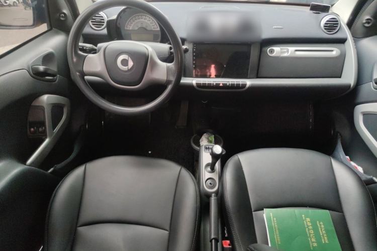 Used smart fortwo 2012 1.0 MHD Hardtop Standard Edition Center Console