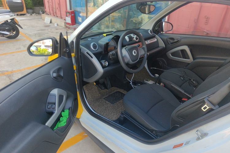 Used smart fortwo 2012 1.0 MHD Hardtop Standard Edition Driver Seat